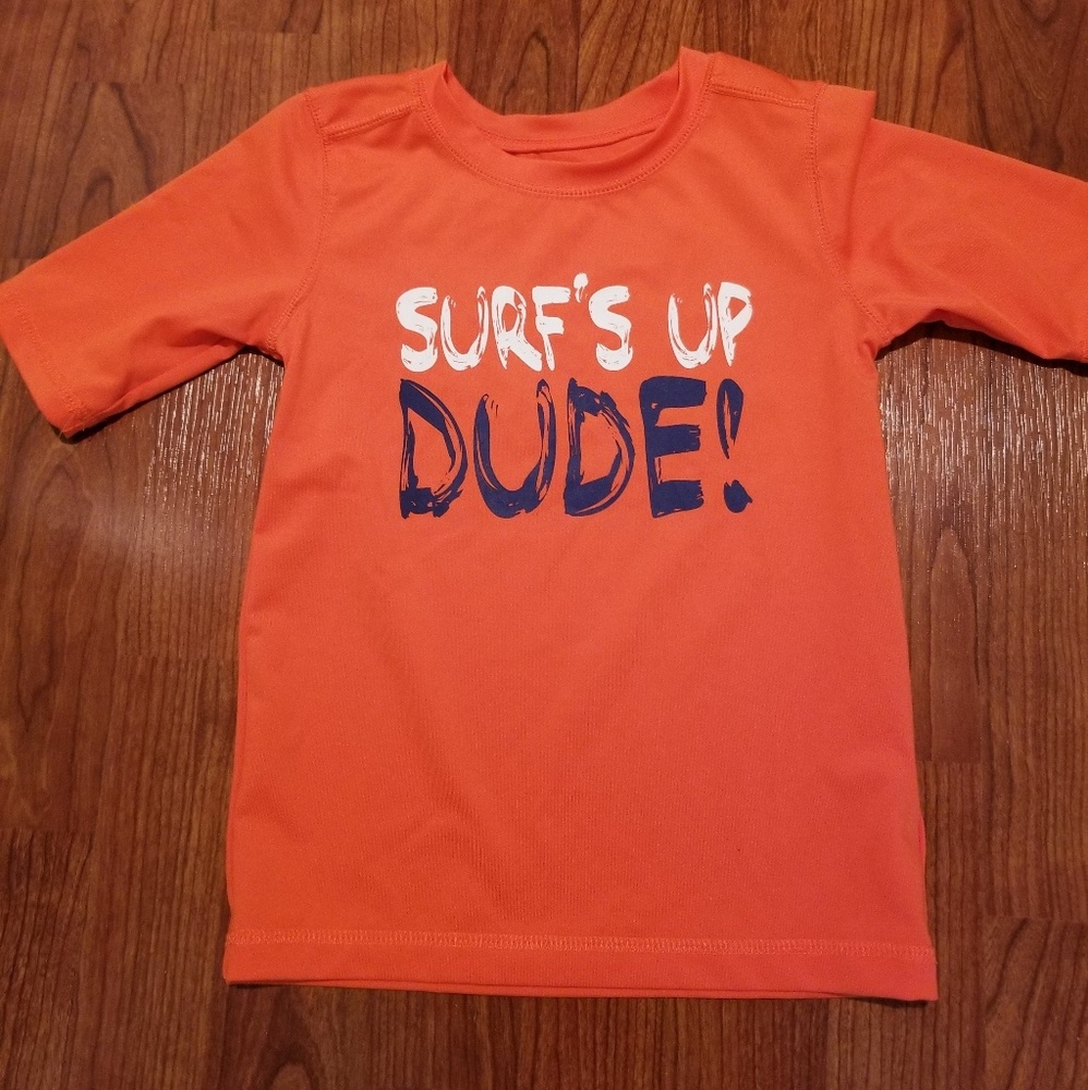 NEW Boys Orange SURFS UP rashguard size S/P 5/6